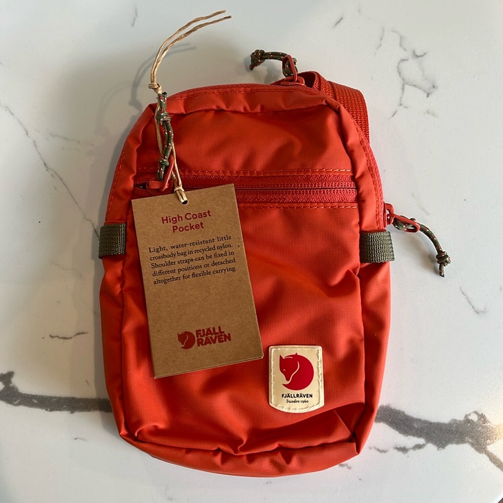 NWT Fjallraven High Coast Pocket Sling Bag
